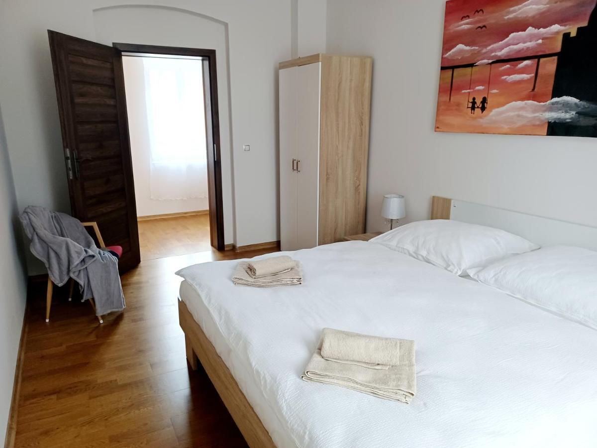 Apartment Hlavní Mariánské Lázně Exteriér fotografie